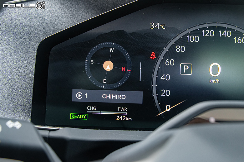 Lexus ES 500e 大改款試駕｜瑕不掩瑜的進化，用誠意再戰市場！