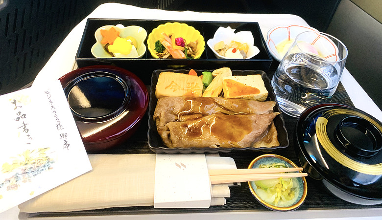 ＜日本＞2025日本獨旅~星宇航空商務艙及貴賓室初體驗、afternoon tea 午餐
