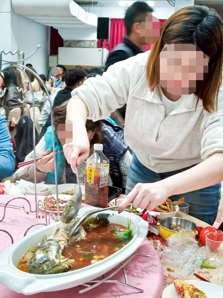[心得] 終於整理完這桌南台灣道地辦桌！三代傳承總鋪師手藝，龍蝦、蟳肉米糕吃到超撐