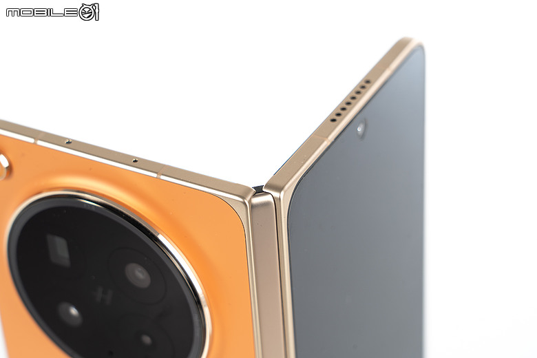 OPPO Find N6 體驗｜摺痕無感、全能規格，沒有短板的摺疊機皇！