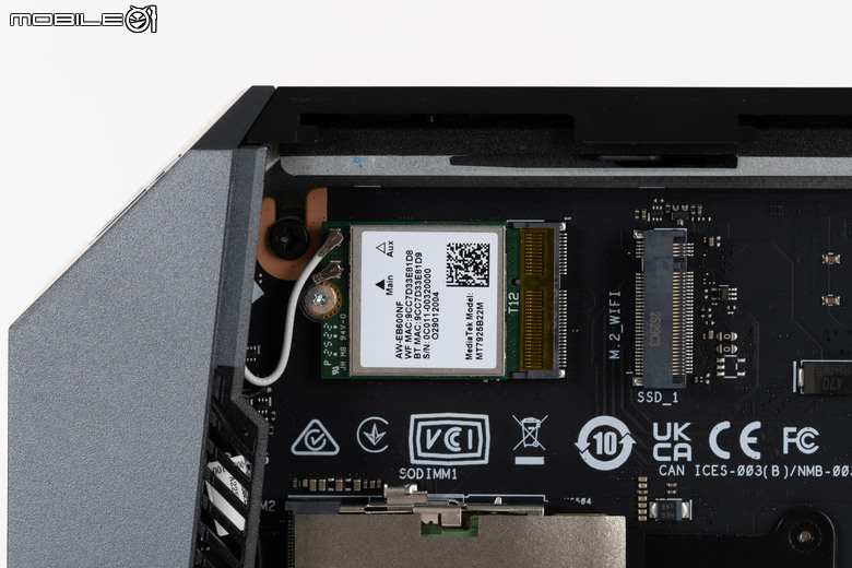 ROG GR70 小型電競桌機開箱實測 搭配最強 AMD 9955X3D 處理器的迷你巨人