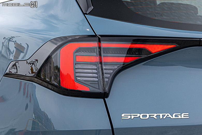 Kia 小改款 Sportage 1.6 Turbo-Hybrid 試駕報導｜渦輪油電初登場，動力油耗大躍進！