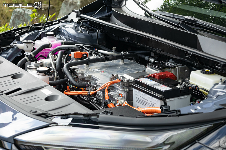 Subaru Solterra 小改款試駕|擁有嶄新面容,還具備更強動力以及更高續航力!