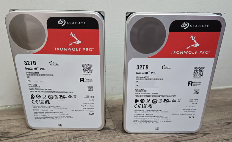 【開箱簡測】Seagate NAS (那嘶狼) IronWolf Pro 32TB ST32000NT000 硬碟效能簡測 (圖多)