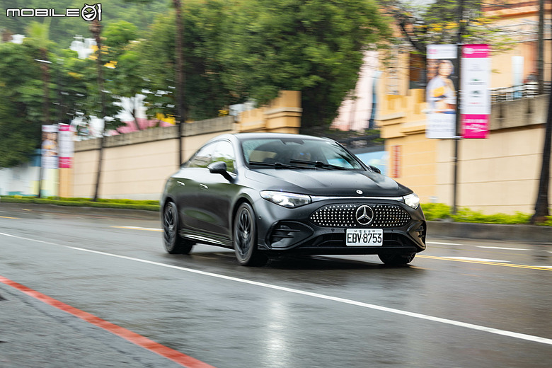 Mercedes-Benz CLA 250+ 電耗測試&試駕|不只有大螢幕與帥氣外觀,還有實測超過650公里的續航力!