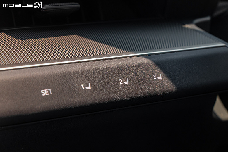 Lexus ES 500e 大改款試駕｜瑕不掩瑜的進化，用誠意再戰市場！