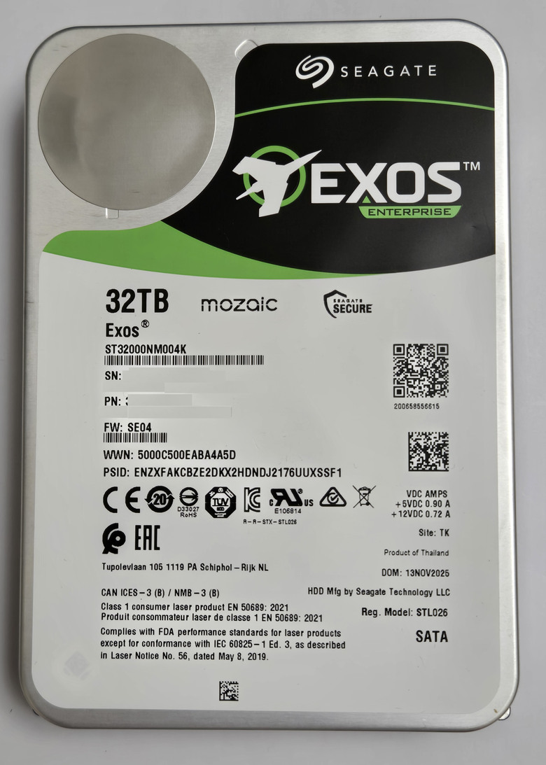 【開箱簡測】Seagate Exos M 32TB ST32000NM004K 硬碟效能簡測 (圖多)