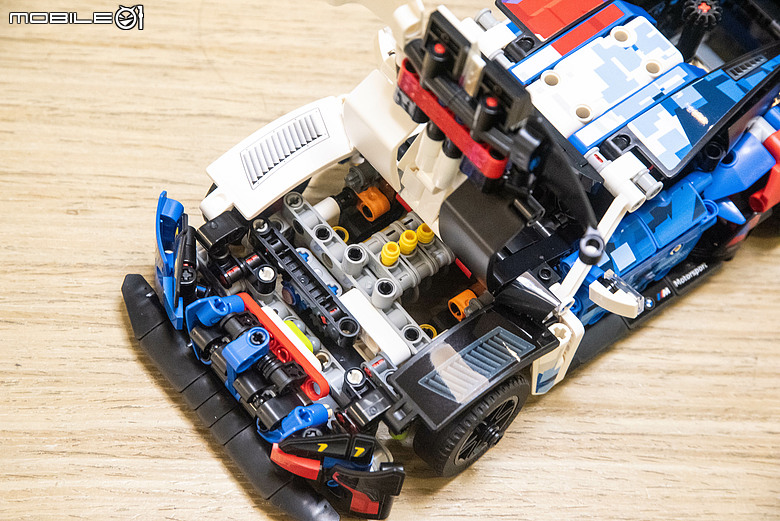 樂高LEGO新品開箱｜從超跑、越野車到F1，九款新車一次奉上！