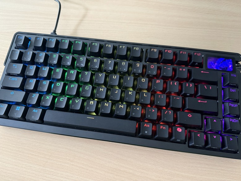 【開箱】ROG Azoth Extreme滿分鍵盤