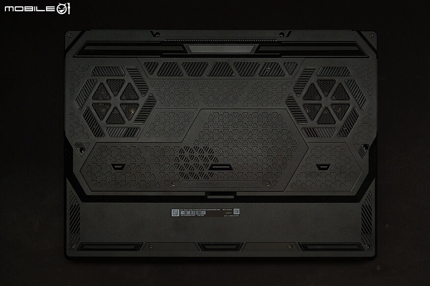 MSI Raider 16 Max HX B2W|300W 總輸出效能打造全境應用龍魂旗艦