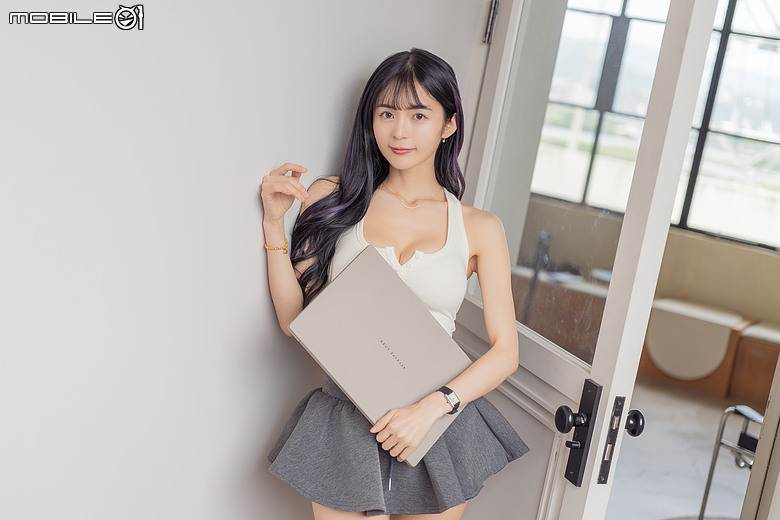 ASUS Zenbook A16 體驗｜高通 X2 Elite Extreme 入陣，1.2Kg 輕薄筆電解鎖 3A 遊戲可能性！