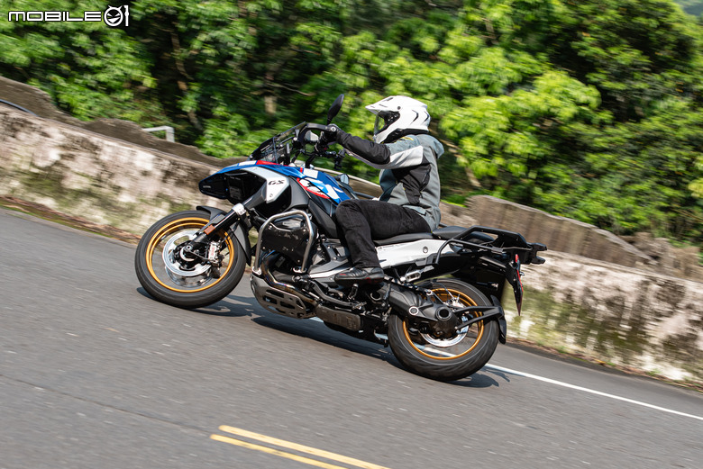 點我看大圖 Michelin ANAKEE ADVENTURE 2全新發表!道路試駕體驗路感超良好!