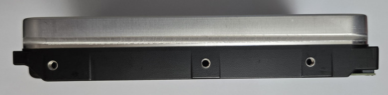 【開箱簡測】Seagate NAS (那嘶狼) IronWolf Pro 32TB ST32000NT000 硬碟效能簡測 (圖多)