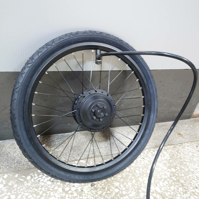 Giant Momentum iThink FD806 全新20"小折改裝eKits套件紀錄