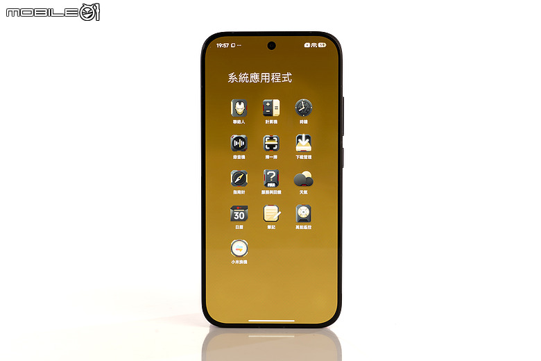 POCO X8 Pro 鋼鐵人限定版開箱圖賞|黑金裝甲上身,鋼鐵人聯名機強勢回歸!