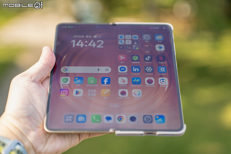 OPPO Find N6 體驗｜摺痕無感、全能規格，沒有短板的摺疊機皇！