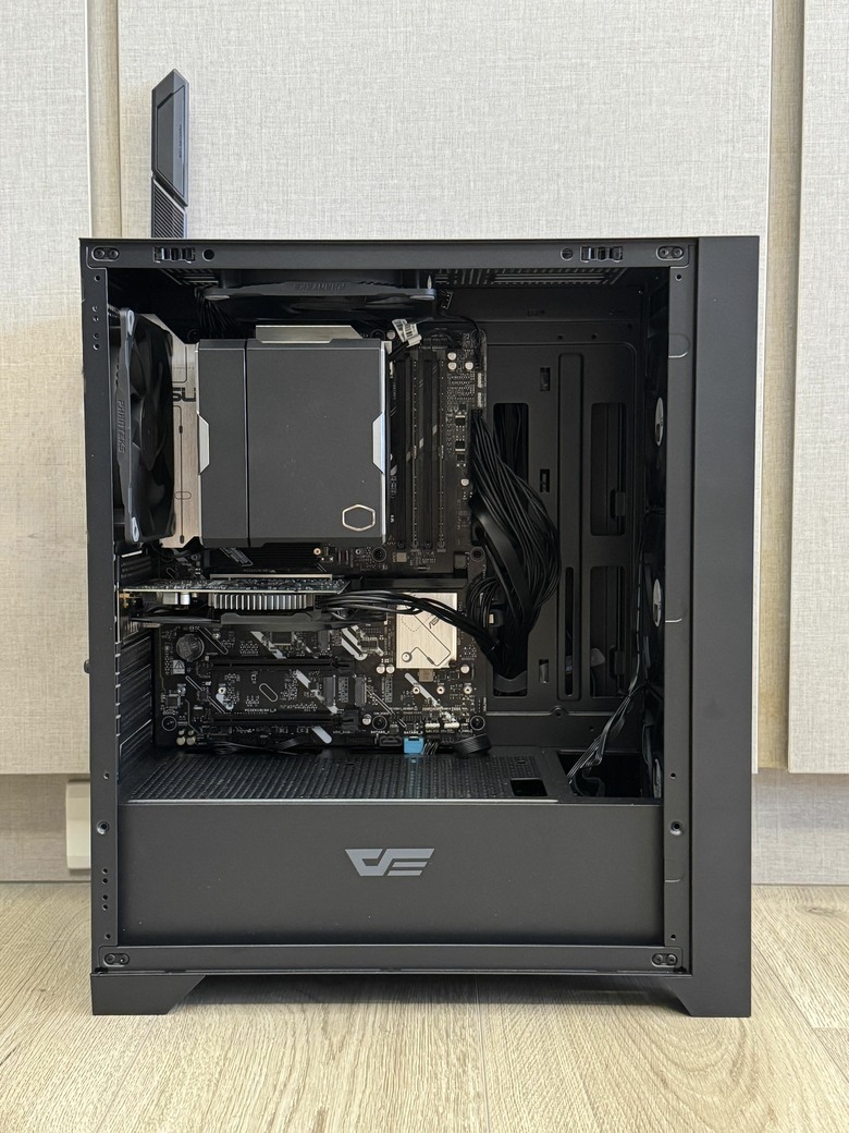 [分享] U7-265 + Z890 | Hyper 612 Apex | DDR5-6400 64GBx2 | 紅魔 RX6800XT 16GB | DRX70 | GX-750 ATX3