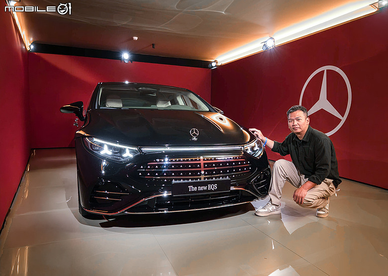 續航里程突破900公里！小改款Mercedes-Benz EQS之線傳方向盤試駕體驗！