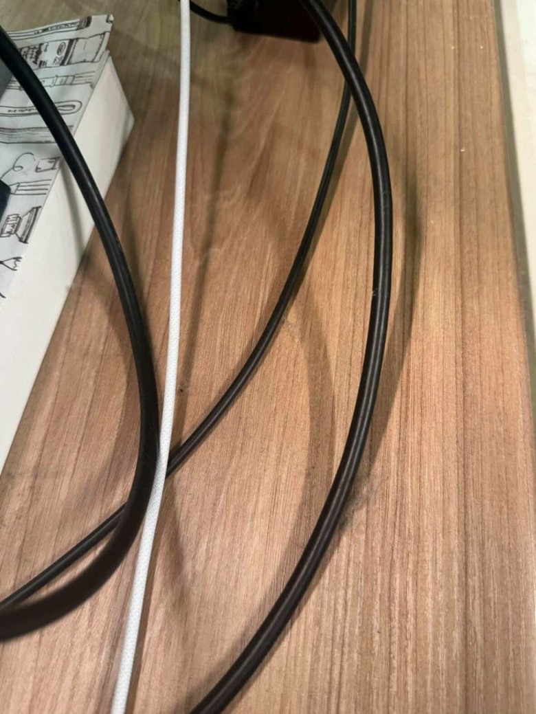 升降桌該怎麼整線才乾淨？