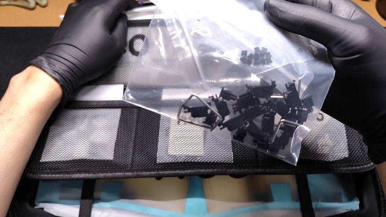 客製化鍵盤組裝套件 QwertyKeys Neo Ergo 開箱