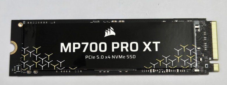 【開箱簡測】Corsair MP700 Pro XT 4TB PCIe Gen5.0 x4 NVMe SSD X870E/Z890 雙平台效能簡測 (圖多)