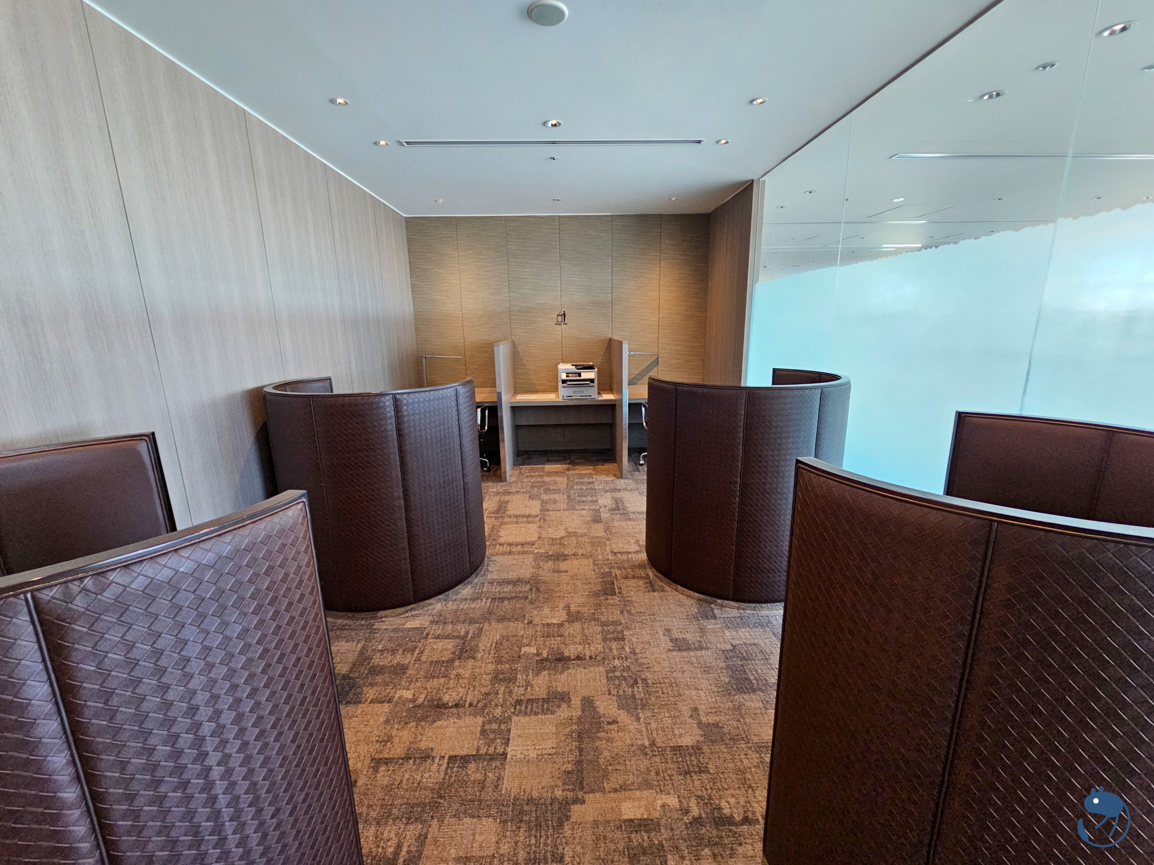 日本-東京|日本航空東京羽田機場頭等貴賓室 First Lounge 體驗紀錄