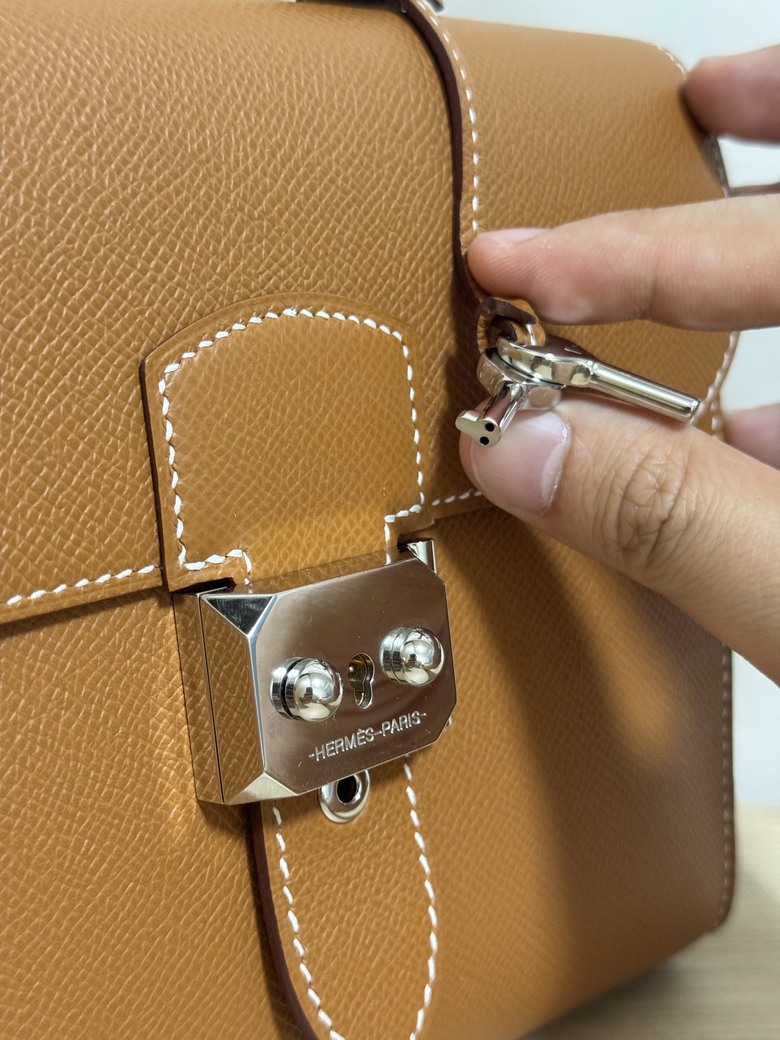 Hermes sac a depeches 21 郵差包