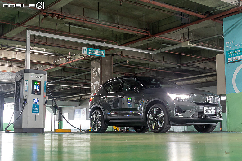 Volvo 新年式 EX40 長征試駕|表現穩定價格漂亮,最超值的入主時刻!