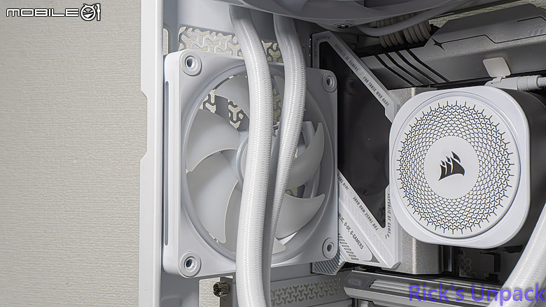 【開箱】緊湊卻擴充性十足 | CORSAIR 3200D RS ARGB WHITE
