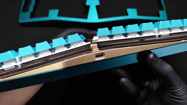 客製化鍵盤組裝套件 QwertyKeys Neo Ergo 開箱