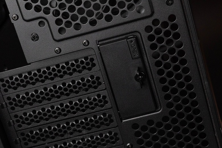 告別桌面冷冰器、ASUS ProArt PA602 胡桃木透側版現代黑款機殼開箱，用天然原木打造最美創作神機！