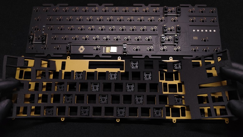 點我看大圖 客製化鍵盤組裝套件 COSO STUDIO SOUL70 開箱