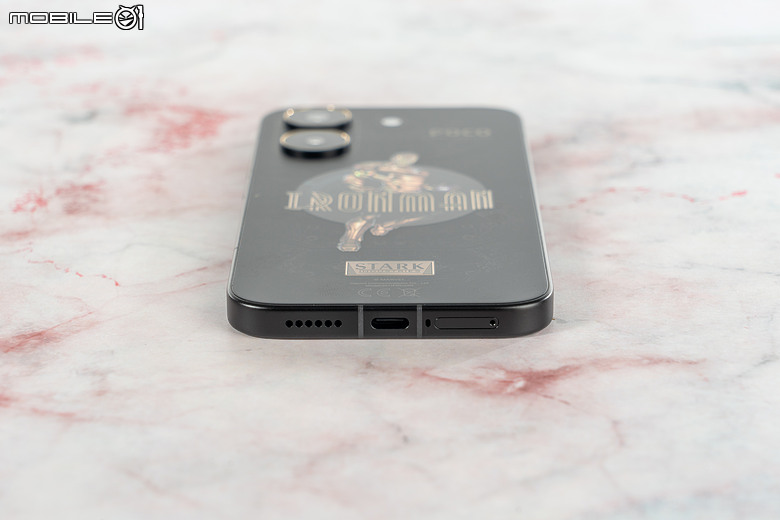 POCO X8 Pro 鋼鐵人限定版開箱圖賞|黑金裝甲上身,鋼鐵人聯名機強勢回歸!
