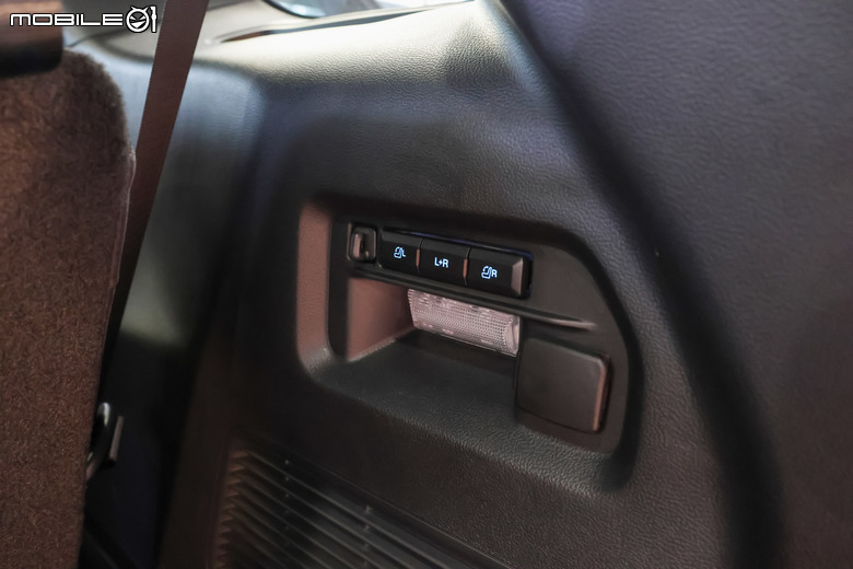 Ford Explorer 實車巡迴展示現場賞析｜美製經典七人座休旅挑戰國內大型SUV市場！