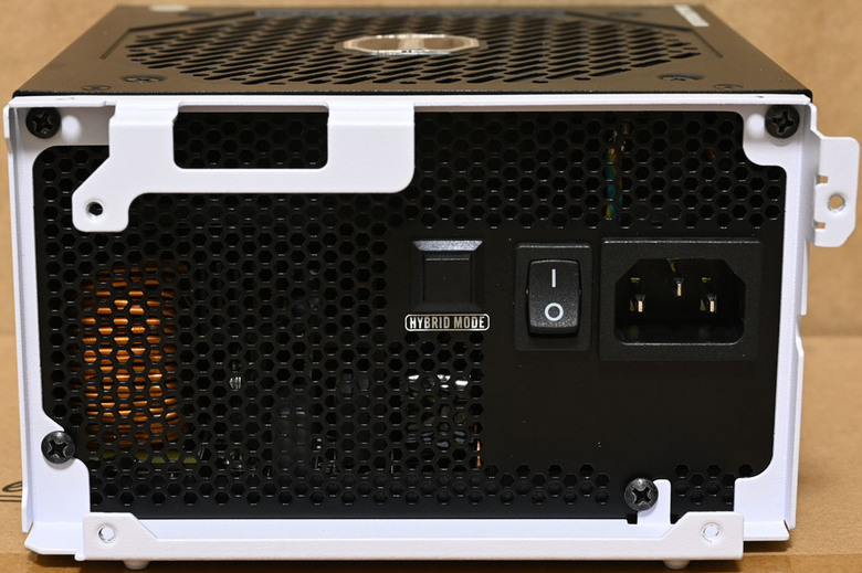 點我看大圖 MONTECH DESIGN HS02 PRO機殼開箱