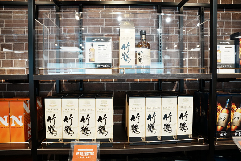 點我看大圖 2026 北海道12天小蜜月 (終)『暴風雪裡的余市蒸餾所 & 北海道唯一米其林三星法餐』