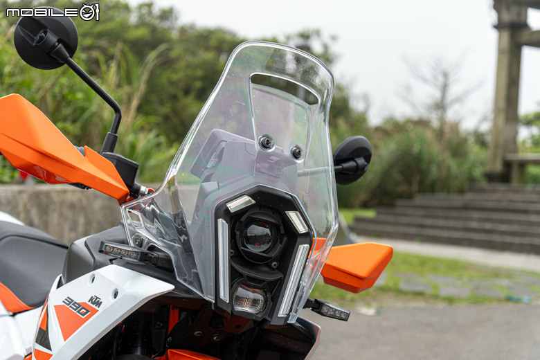 點我看大圖 KTM 390 Adventure R 試駕|橘火燎原,笑傲千山!