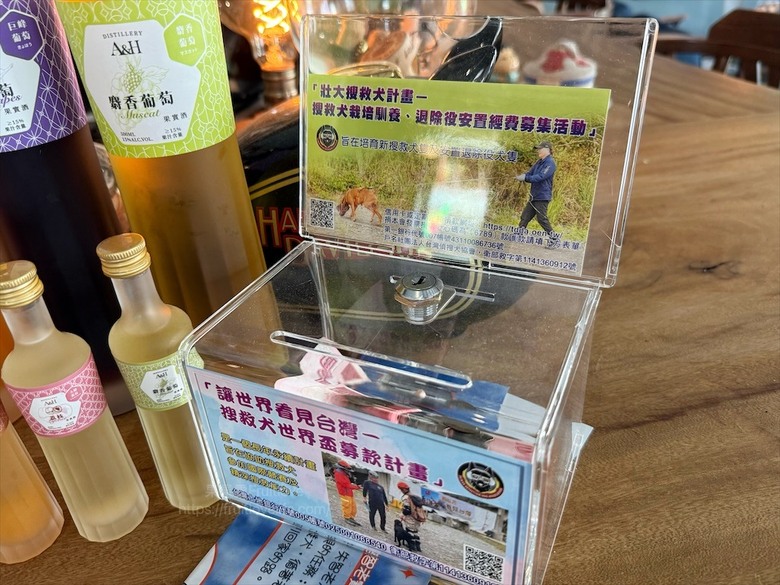 很chill的深夜食堂，無水咖喱、義大利麵、點心、豐富餐酒、寵物友善，聚餐小酌首選