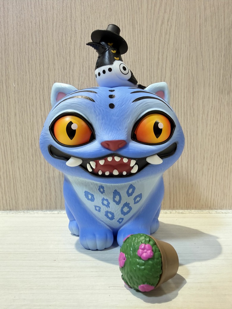 🐯 有點壞、有點可愛的存錢虎 !KPOP Demon Hunters Derpy Tiger 開箱