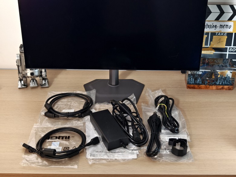[開箱] 2K更有性價GIGABYTE MO27Q28G QD-OLED/280Hz