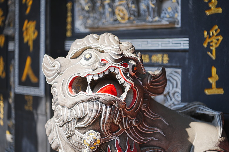 點我看大圖 Tamron 35-100mm F2.8 DiIII VXD(A078)評測報告|極致輕量化之作、「人像/旅遊」通吃的全能之選!