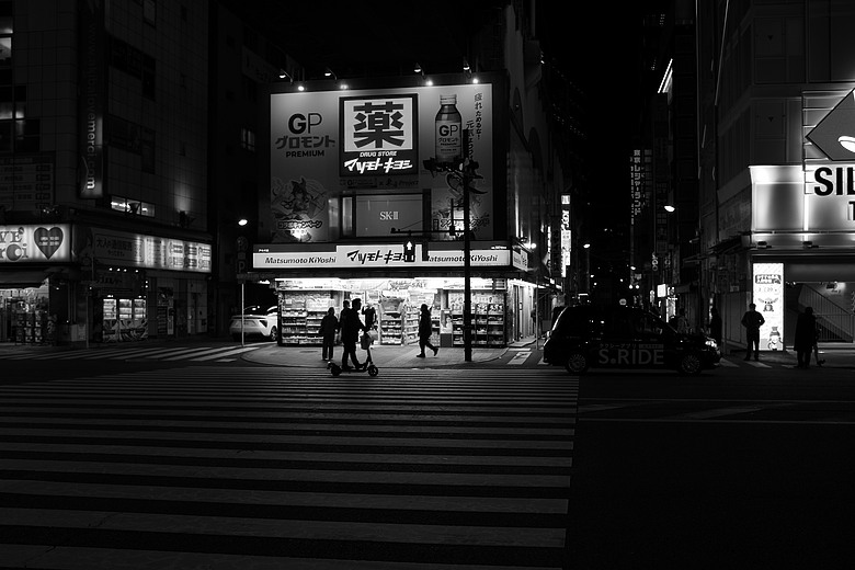 [分享] 當旅遊照少了色彩(下) — Leica M10