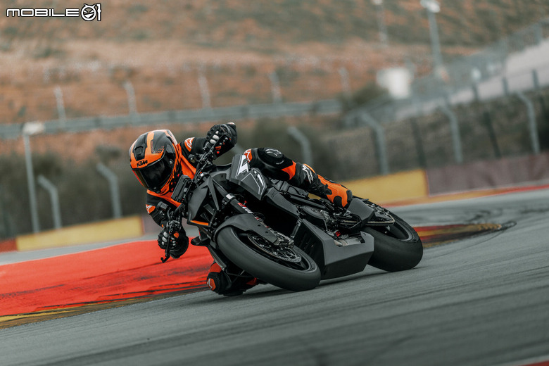 2026 KTM 1390 SUPER DUKE RR / TRACK 震撼登場！賽道版大公爵限量100台