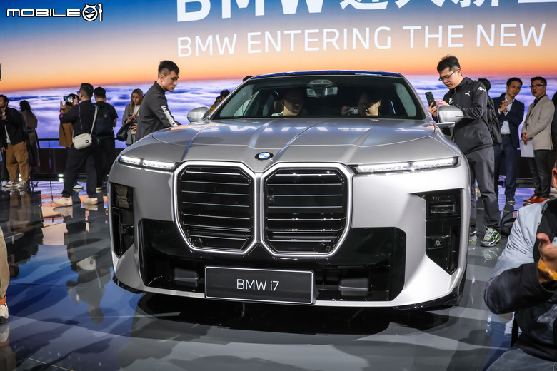BMW 7 Series 小改款現場直擊｜導入新世代設計元素、座艙體驗以及電能規格全面升級！