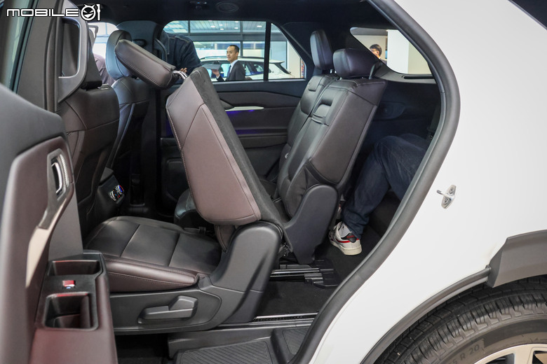 Ford Explorer 實車巡迴展示現場賞析｜美製經典七人座休旅挑戰國內大型SUV市場！