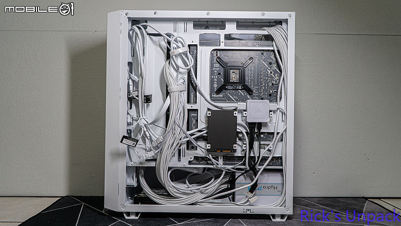 【開箱】緊湊卻擴充性十足 | CORSAIR 3200D RS ARGB WHITE