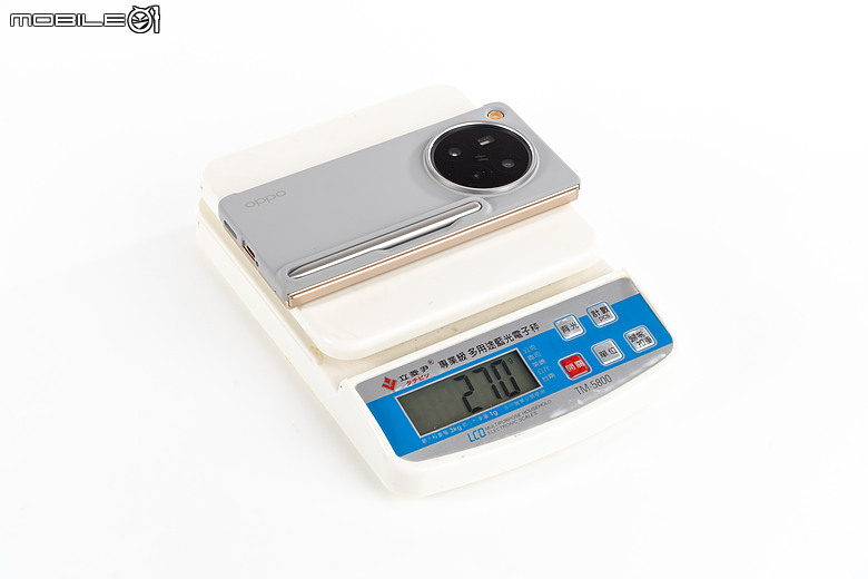 OPPO Find N6 體驗｜摺痕無感、全能規格，沒有短板的摺疊機皇！