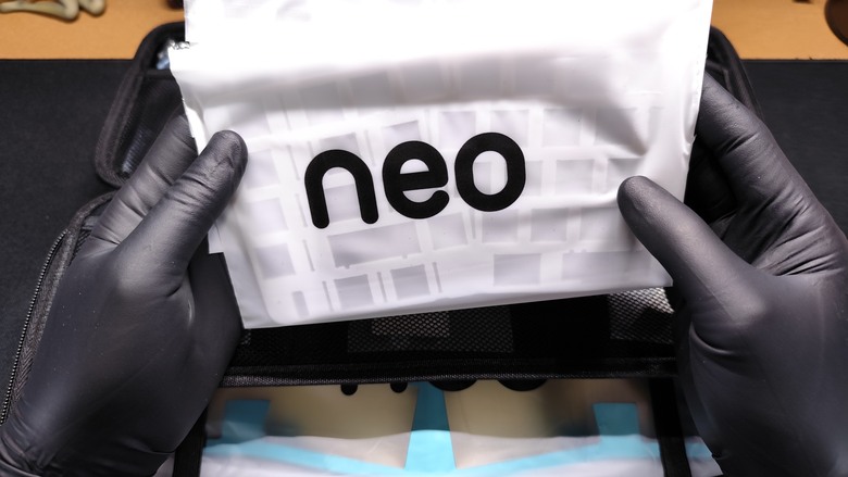 客製化鍵盤組裝套件 QwertyKeys Neo Ergo 開箱
