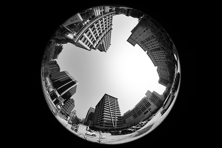 Canon RF 7-14mm F2.8-3.5L Fisheye STM 評測報告｜當圓周遇上對角線、探索 190° 的極限視覺張力！