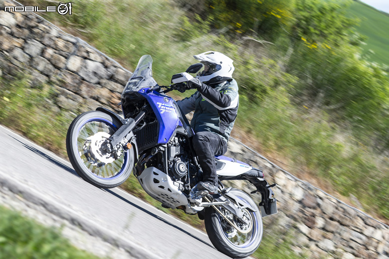 Michelin Anakee Adventure 2海外試駕｜上山下海的絕對自由！砂石路面表現比越野胎更強大！